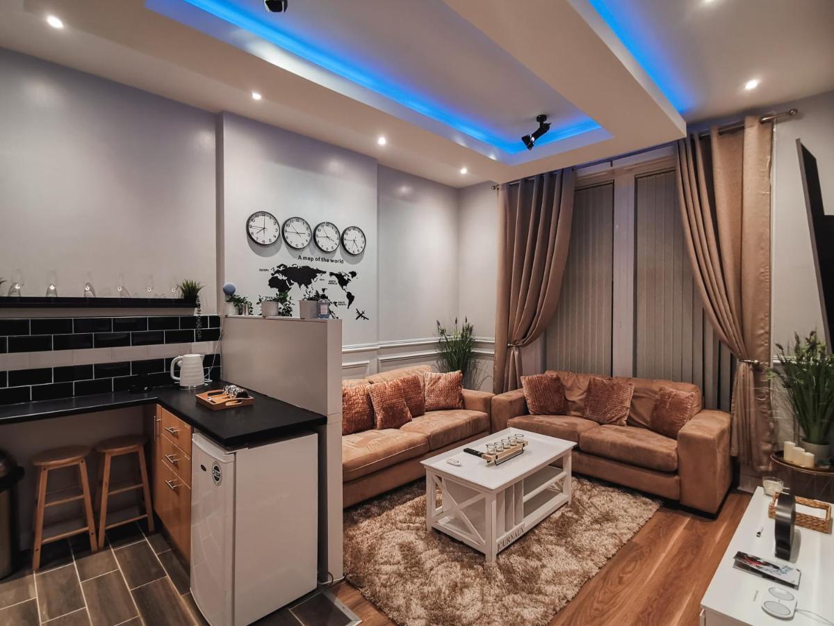 Luxurious 3 Bedroom Apartment: Heart Of Westend กลาสโกว์ ภายนอก รูปภาพ