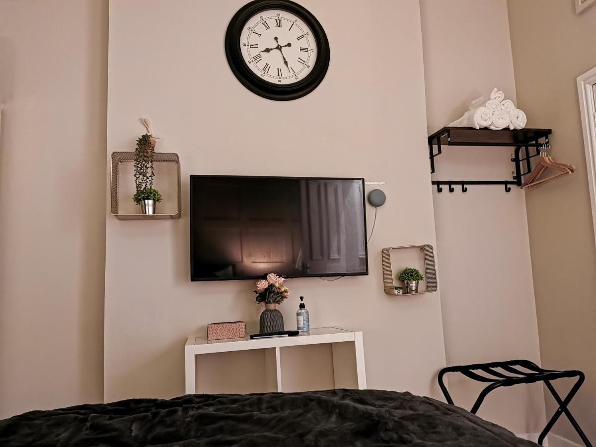Luxurious 3 Bedroom Apartment: Heart Of Westend กลาสโกว์ ภายนอก รูปภาพ